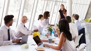 Relaciones públicas para empresas en España: cómo mejorar la reputación corporativa